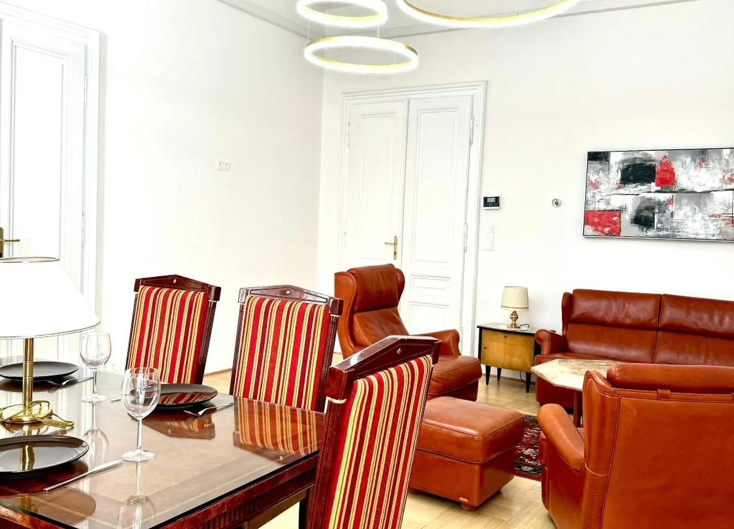 Opera Vienna Apartment 145 M2 Österrike