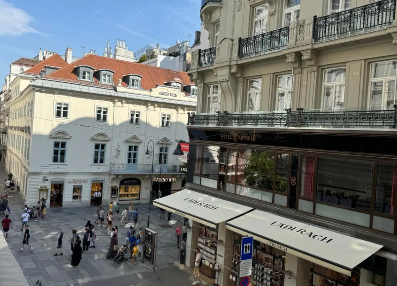 Opera Vienna Apartment 145 M2 0*,