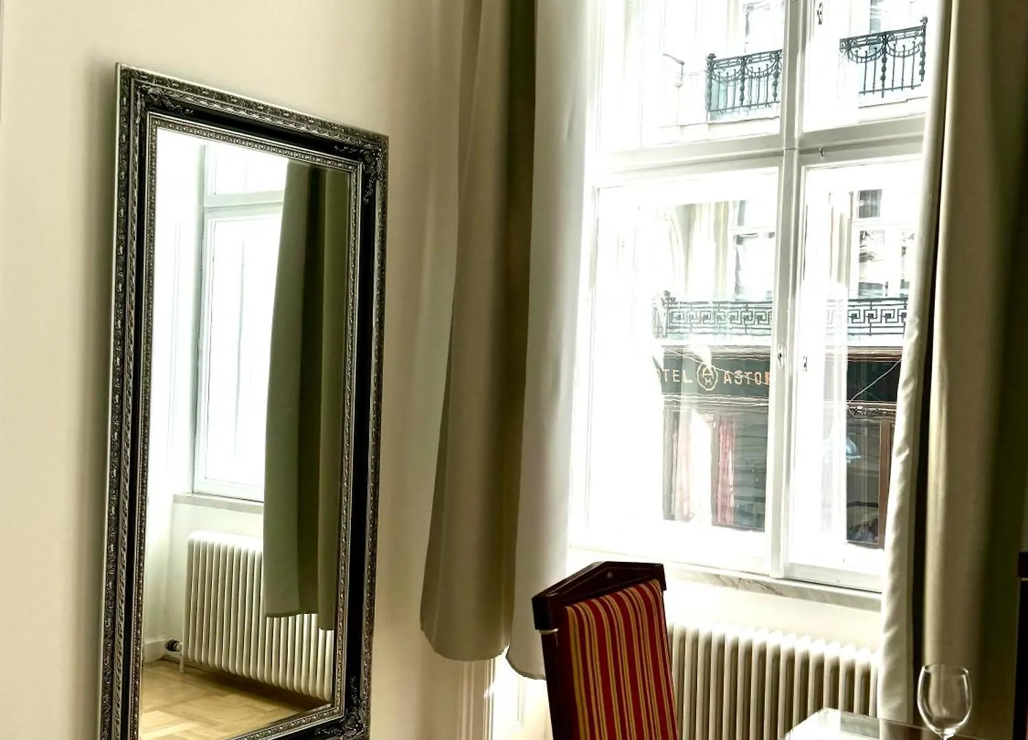 Opera Vienna Apartment 145 M2 Austria
