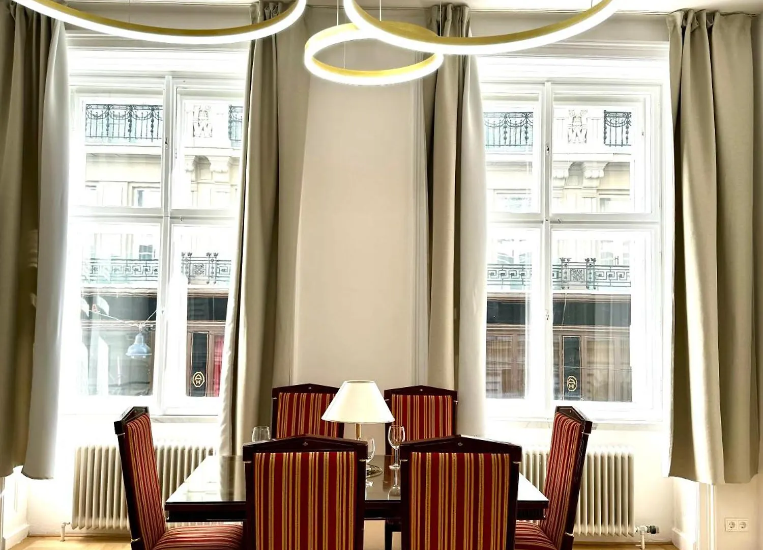 Opera Vienna Apartment 145 M2 Austria